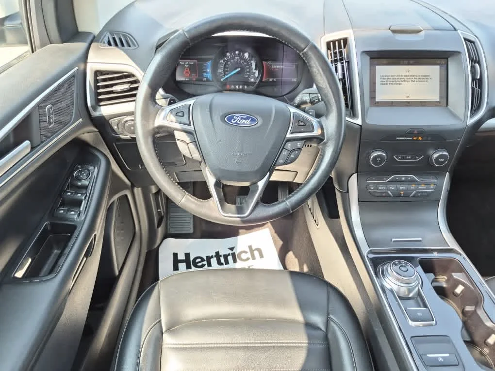 Used 2019 White Platinum Metallic Tri-Coat Ford SEL image 8