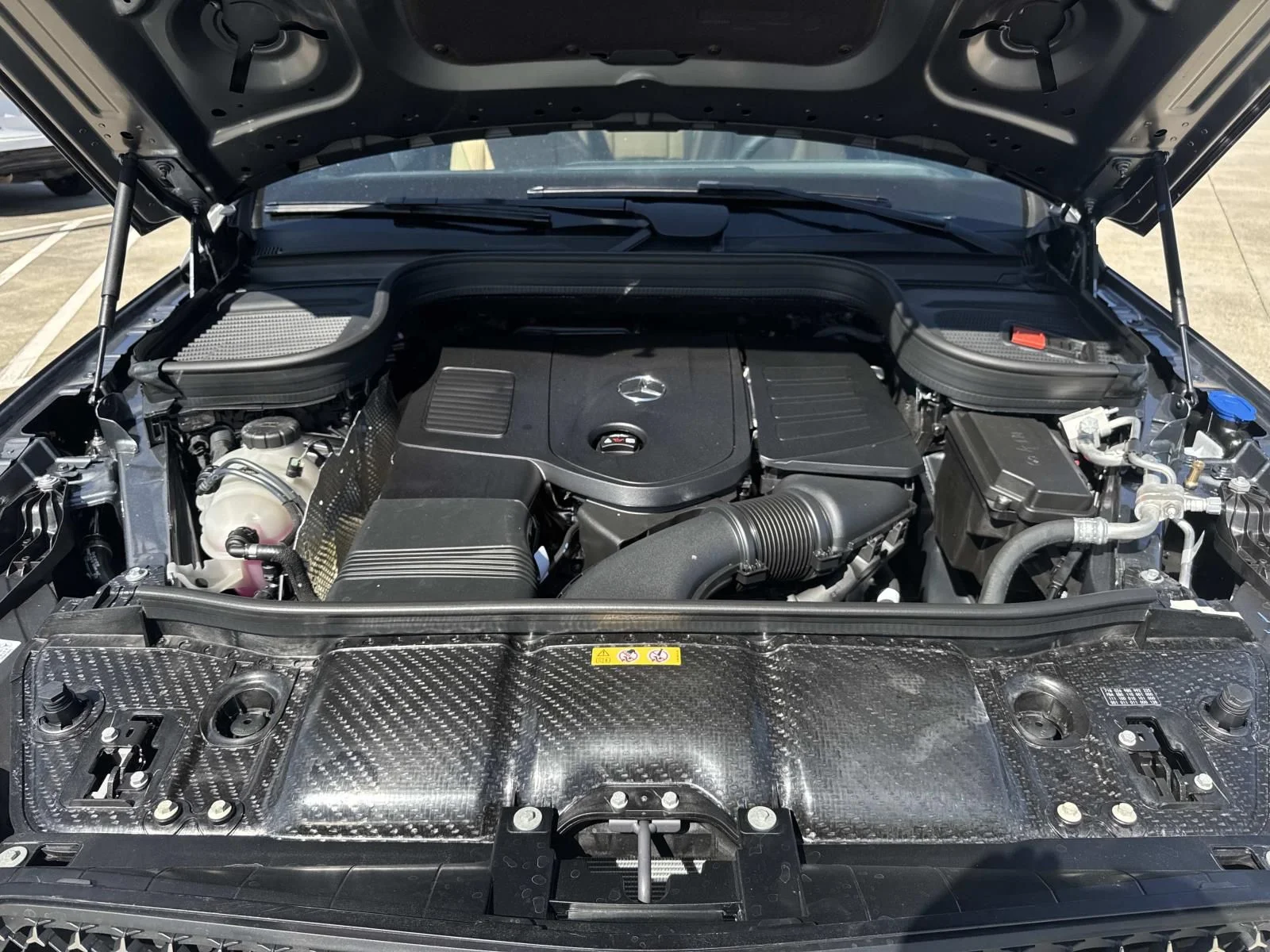 New 2026 Gray Mercedes-Benz GLE 350 image 8