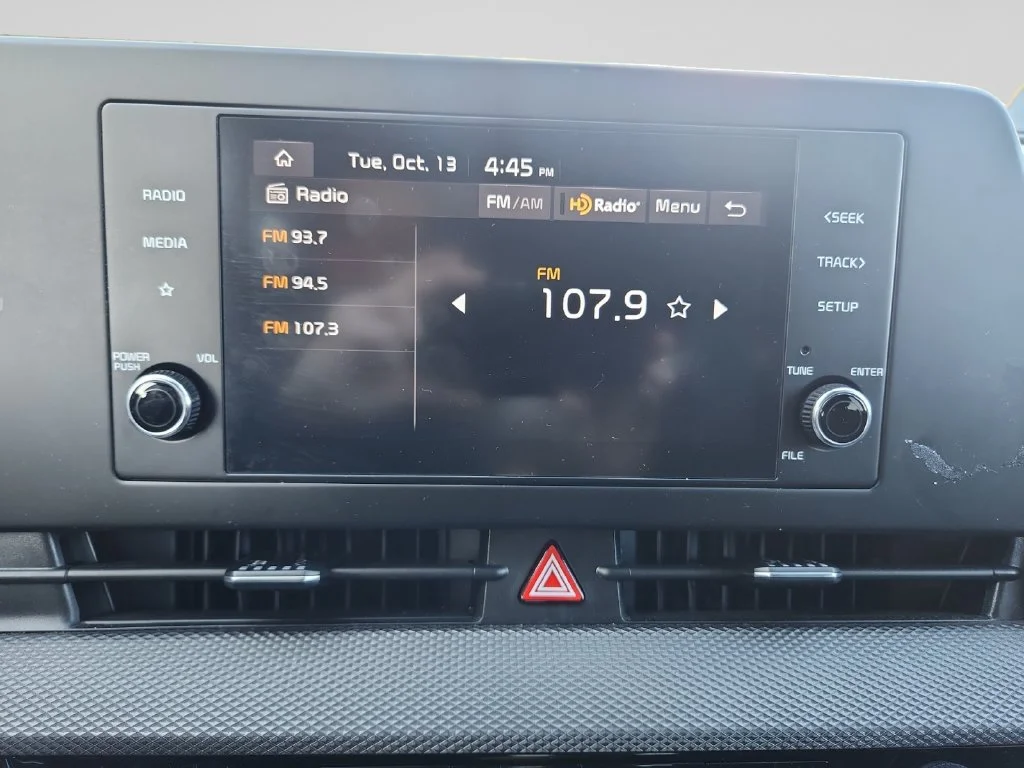 Used 2023 Black Kia LX image 20