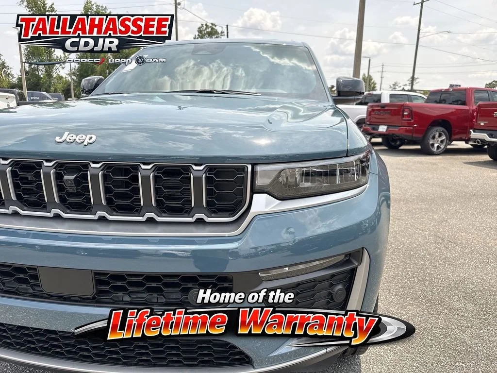 New 2026 Steel Blue Exterior Paint Jeep Limited image 10