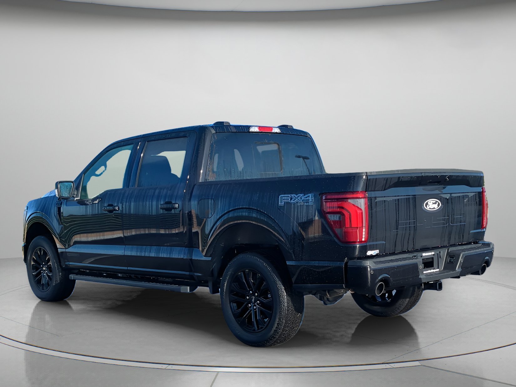 New 2026 Agate Black Metallic Ford Lariat® image 39
