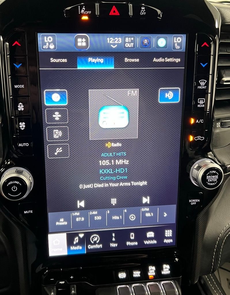 2024 RAM Ram 2500 Pickup Laramie Limited - Photo 40