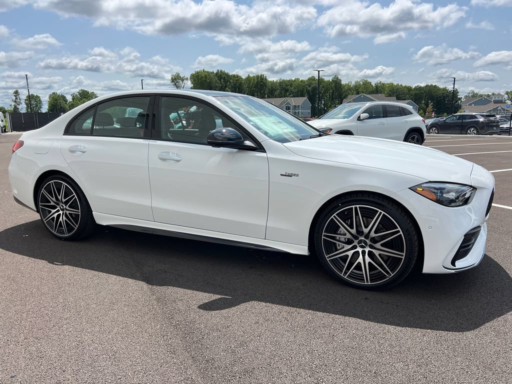 New 2026 MANUFAKTUR Moonlight White Metallic Mercedes-Benz AMG® C 43 4MATIC Sedan image 39