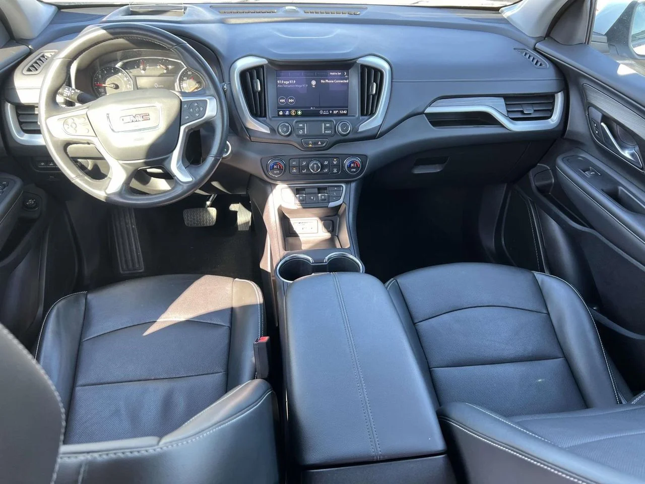 Used 2022 Summit White GMC AWD SLT image 25