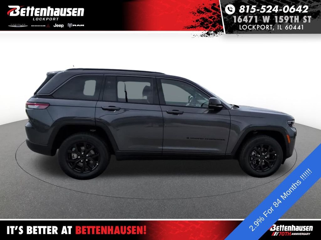 New 2026 Baltic Gray Metallic Clear-Coat Exterior Paint Jeep Altitude image 6