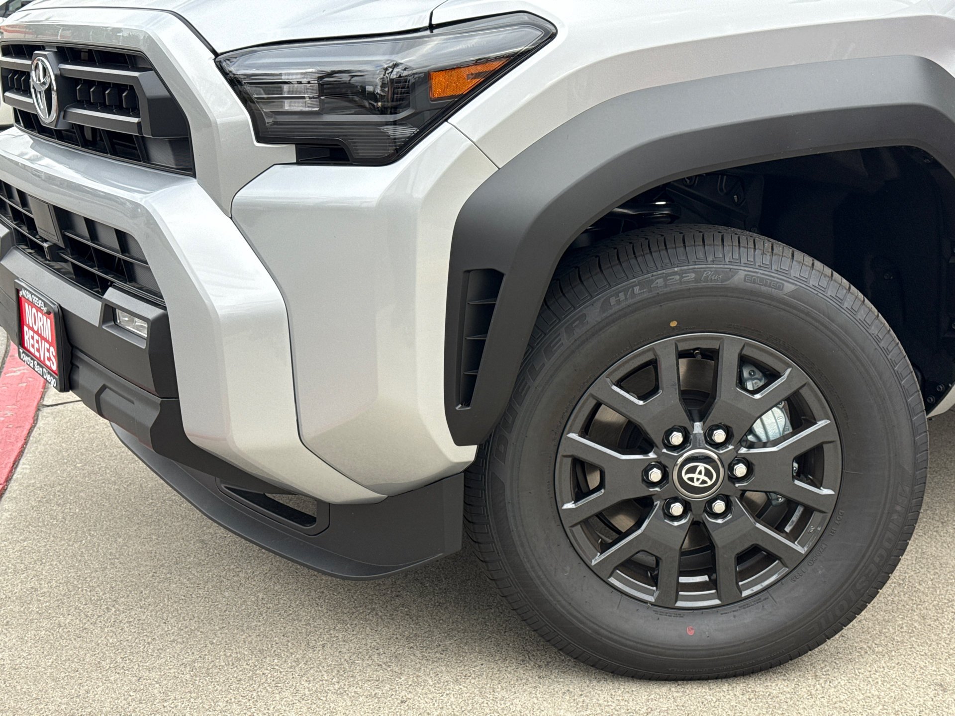 New 2026 Cutting Edge Toyota  SR5 image 3
