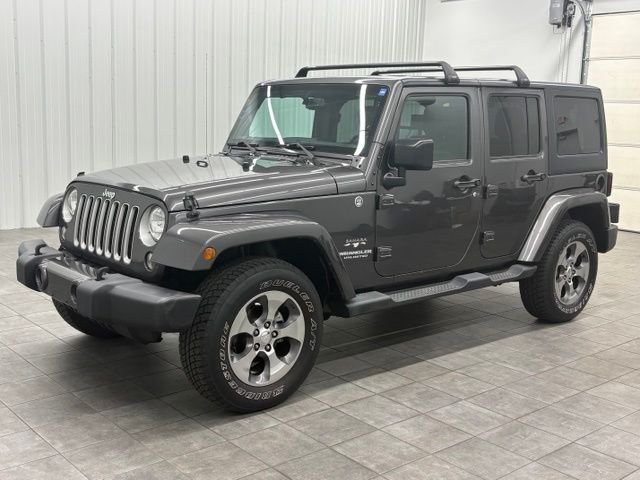 Used 2016 Gray Jeep Unlimited Sahara image 5