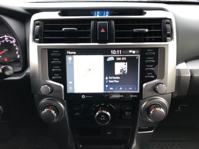 Used 2021 White Toyota Trail image 28