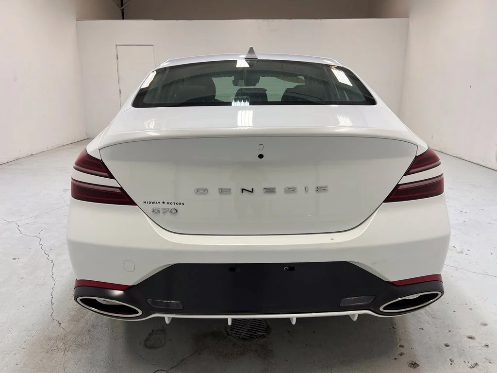Used 2026 White Genesis 2.5T image 10