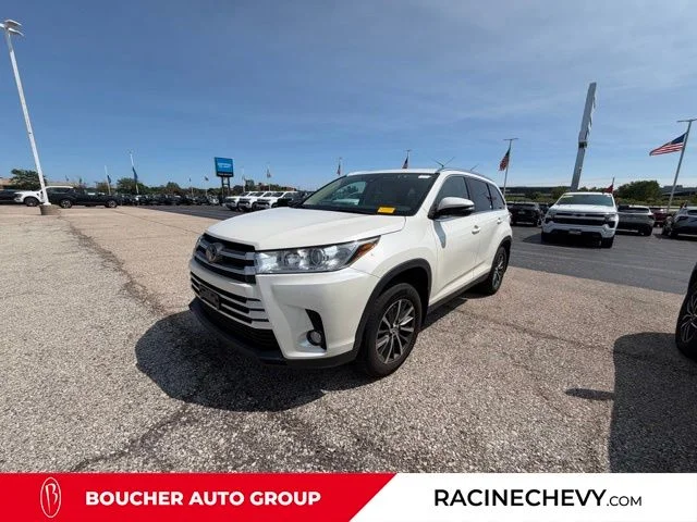 2019 Toyota Highlander XLE AWD photo