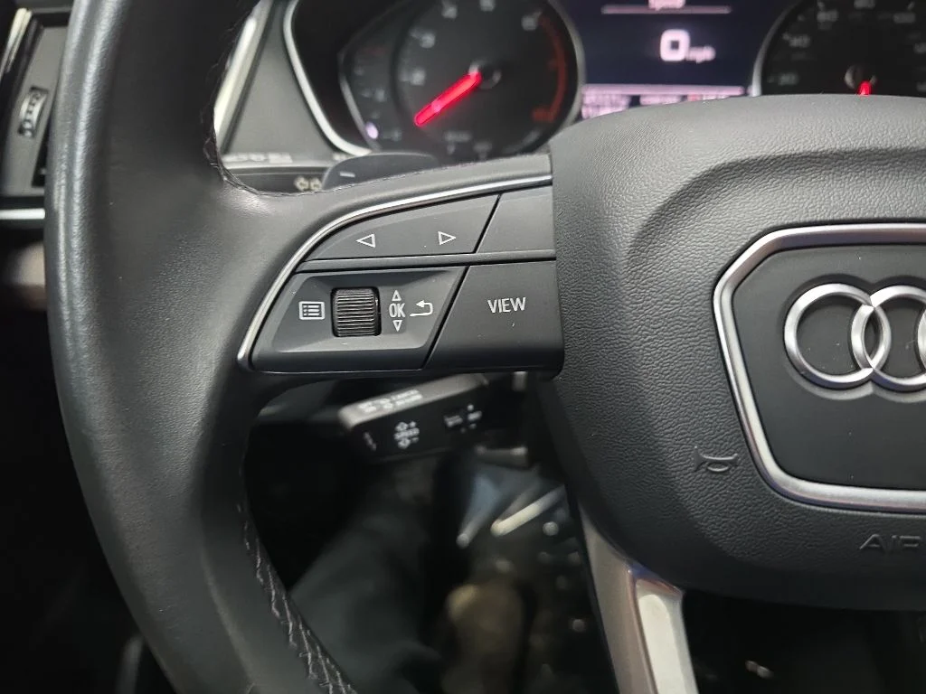 Used 2023 White Audi 40 Premium image 21