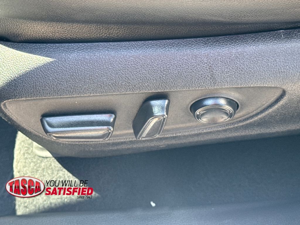 Used 2022 Gray Toyota XLE image 51