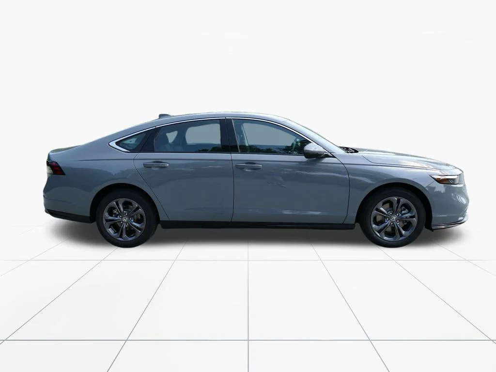 New 2026 Urban Gray Pearl Honda EX-L image 10