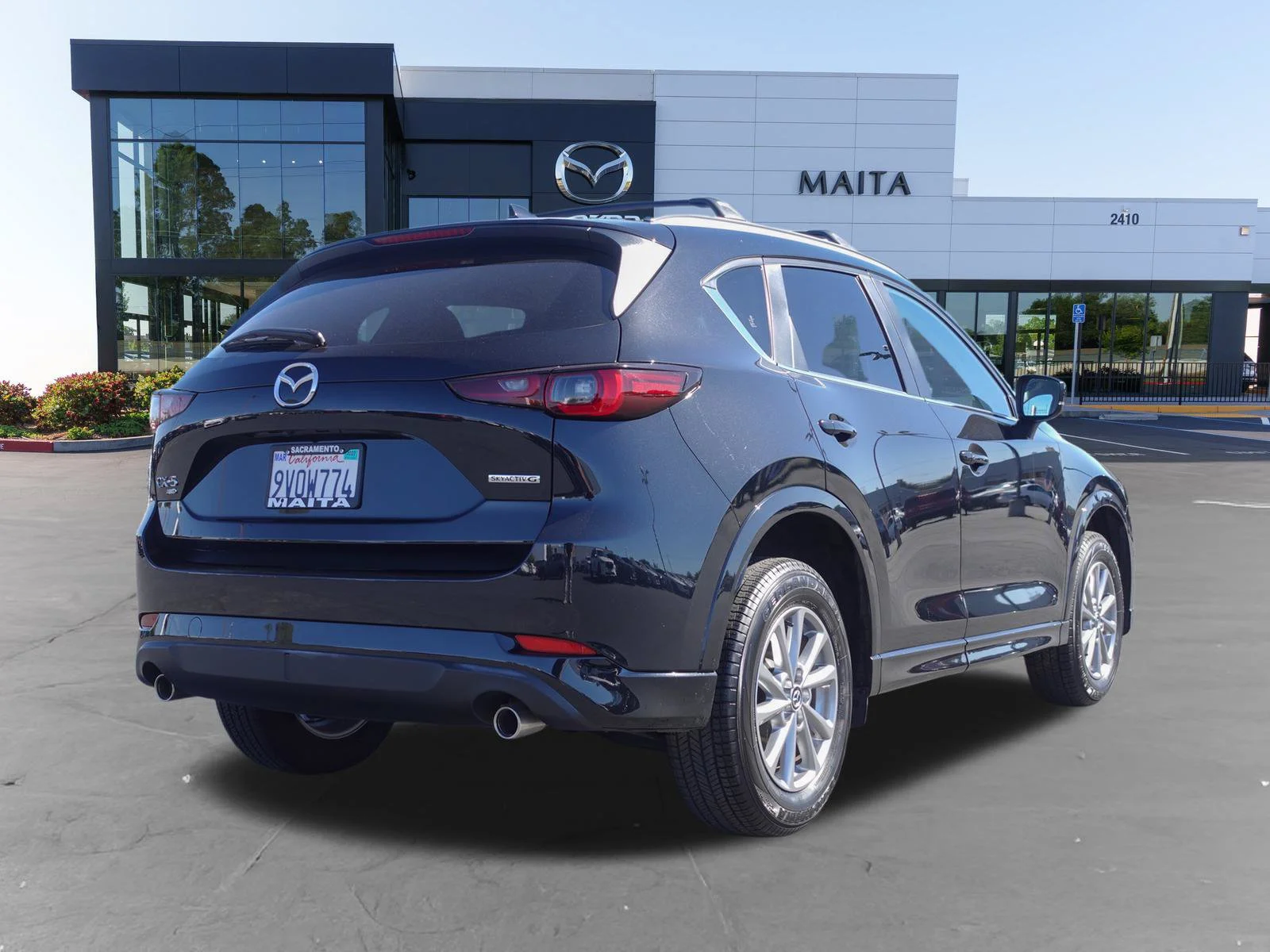 Certified Used 2025 Jet Black Mica Mazda 2.5 S Select Package image 4