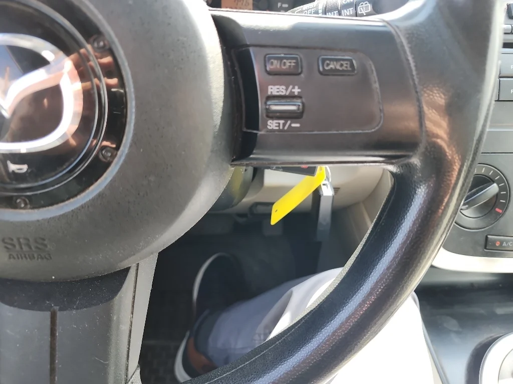 Used 2007  Mazda Sport image 20