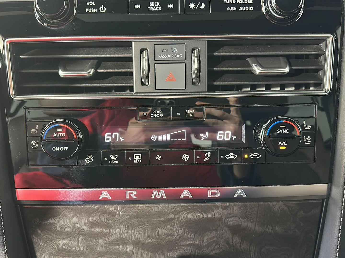 Used 2023 Coulis Red Pearl Nissan Platinum image 27
