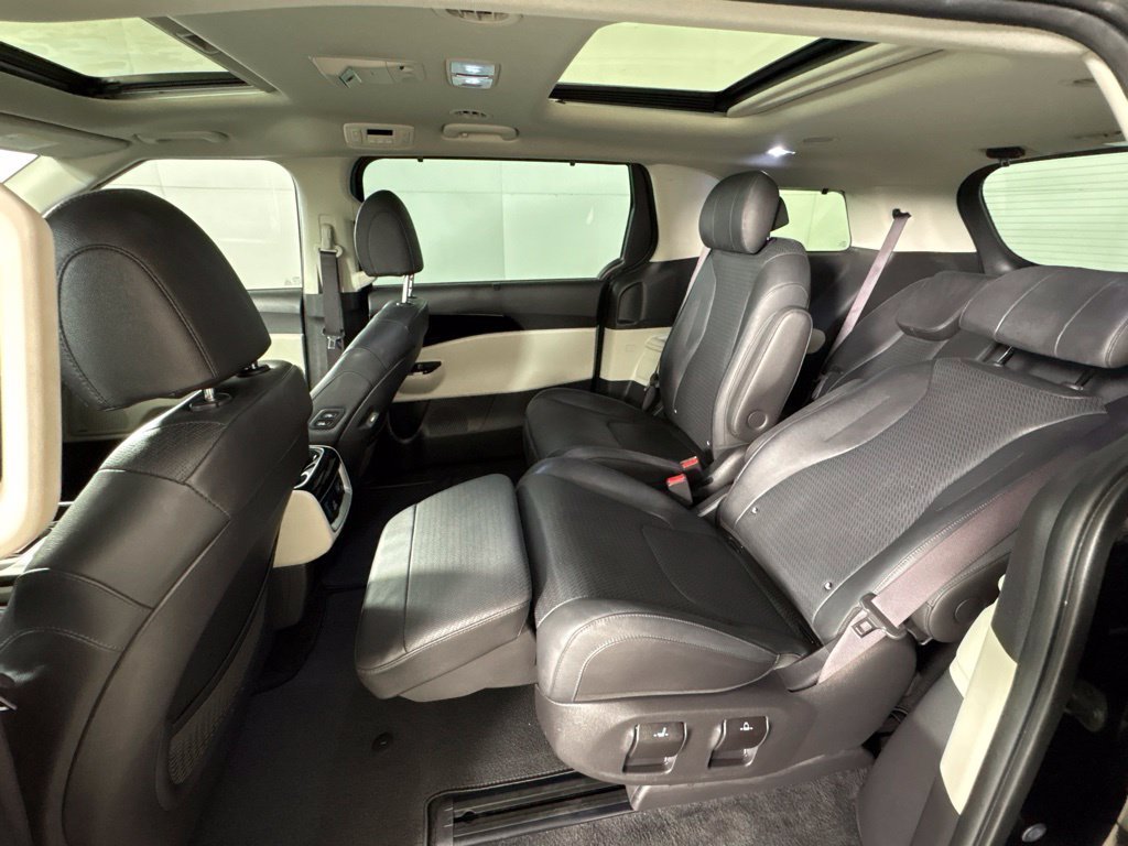 Used 2024 Black Kia SX Prestige image 27