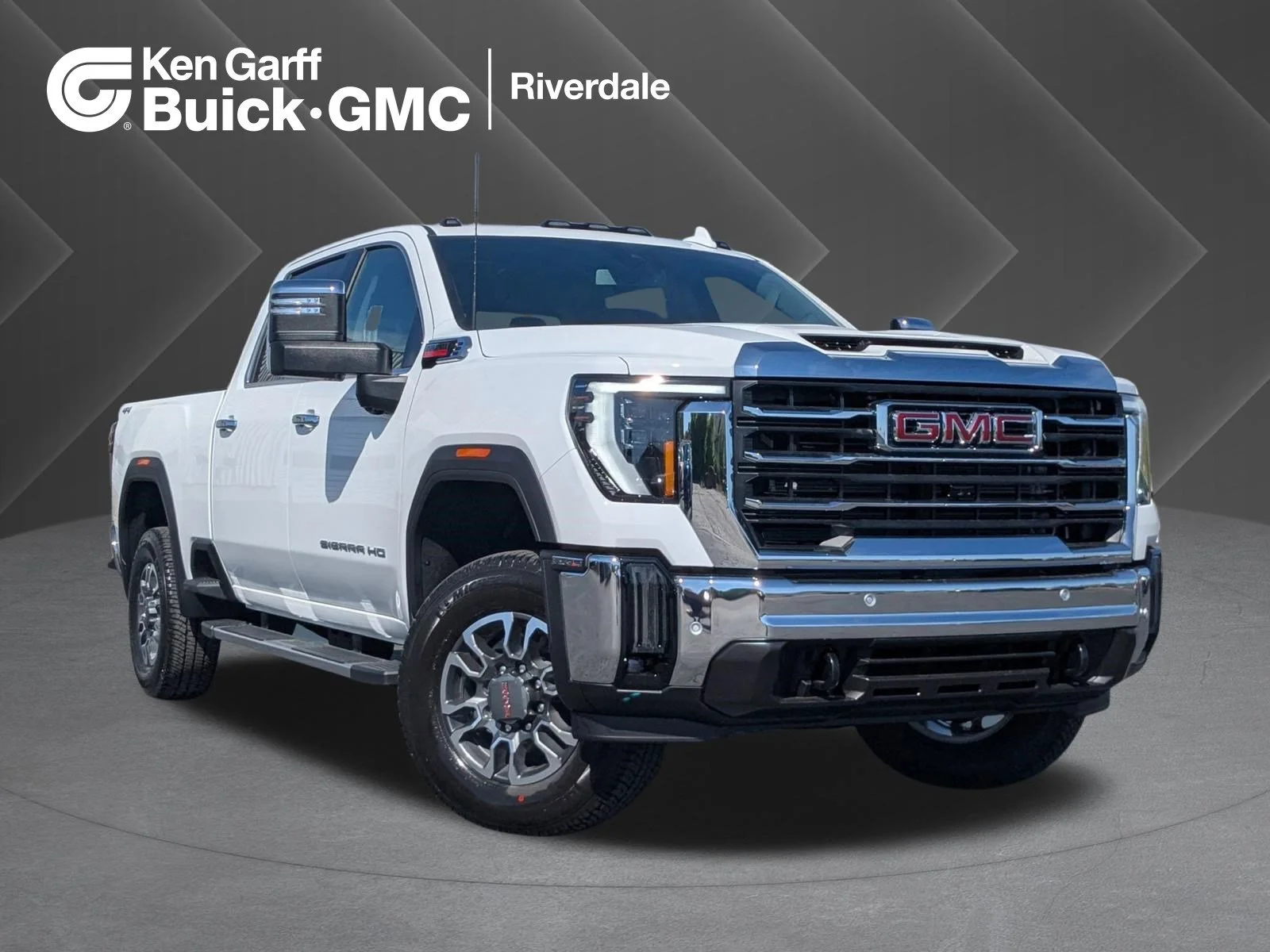 2026 GMC Sierra 4WD Crew Cab Standard Box SLT's photo