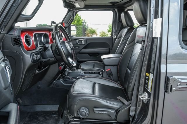 Used 2022 Gray Jeep Rubicon image 3