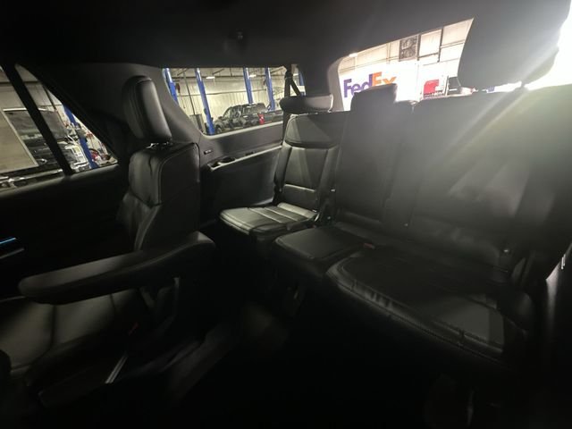 New 2027 Dark Matter Gray Metallic Ford MAX Platinum image 31