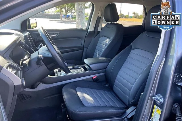 Used 2023 Gray Metallic Ford SE image 25