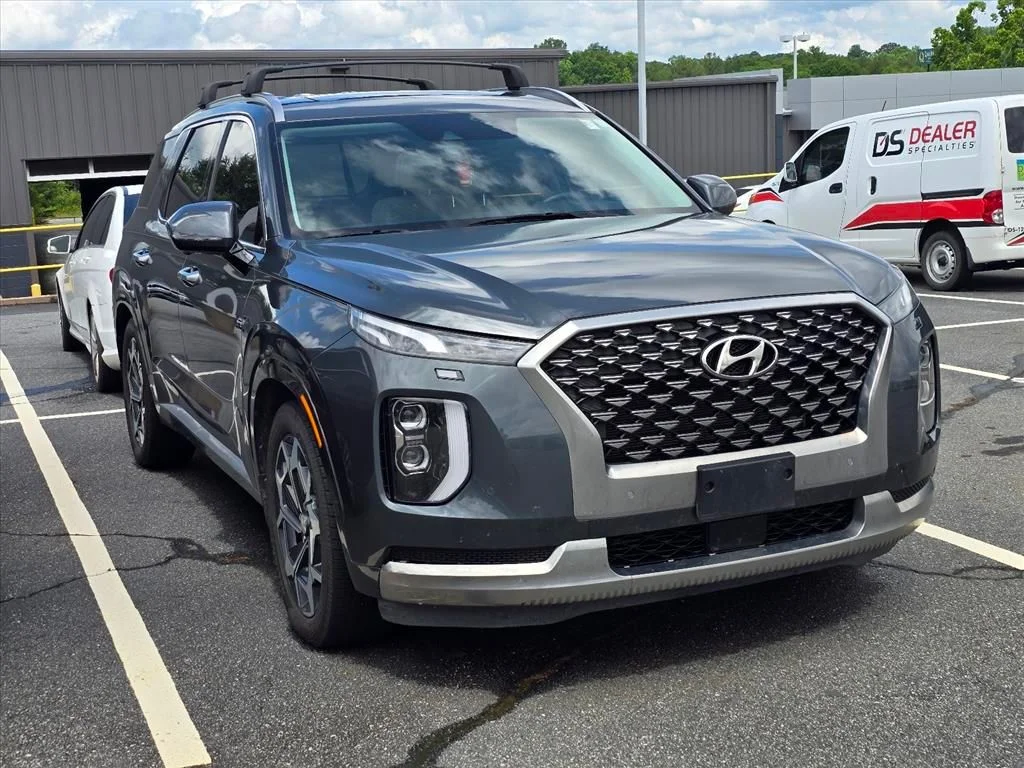 Used 2022 Gray Hyundai Calligraphy image 11
