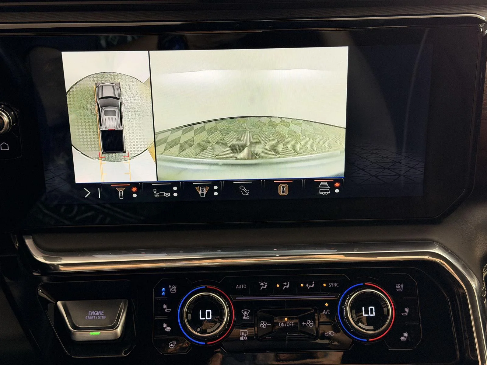 Used 2024 Onyx Black GMC Denali Ultimate image 43