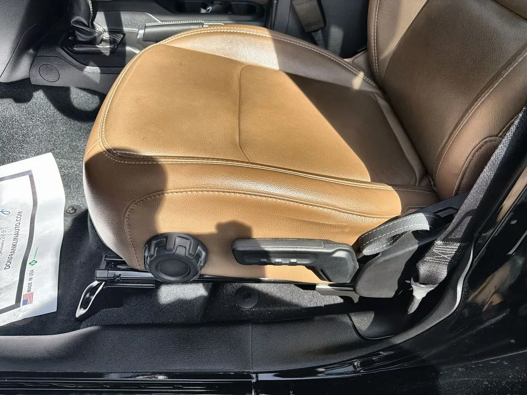 Used 2021 Black Jeep Unlimited Rubicon image 12