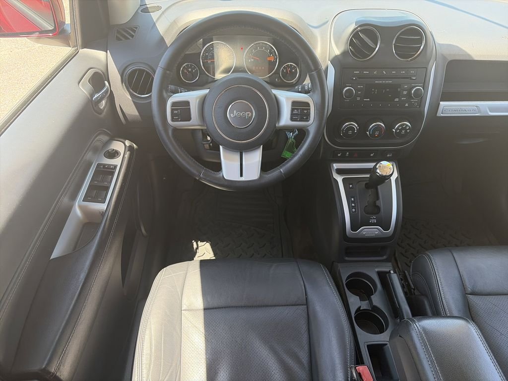 Used 2017 Red Jeep Latitude image 14