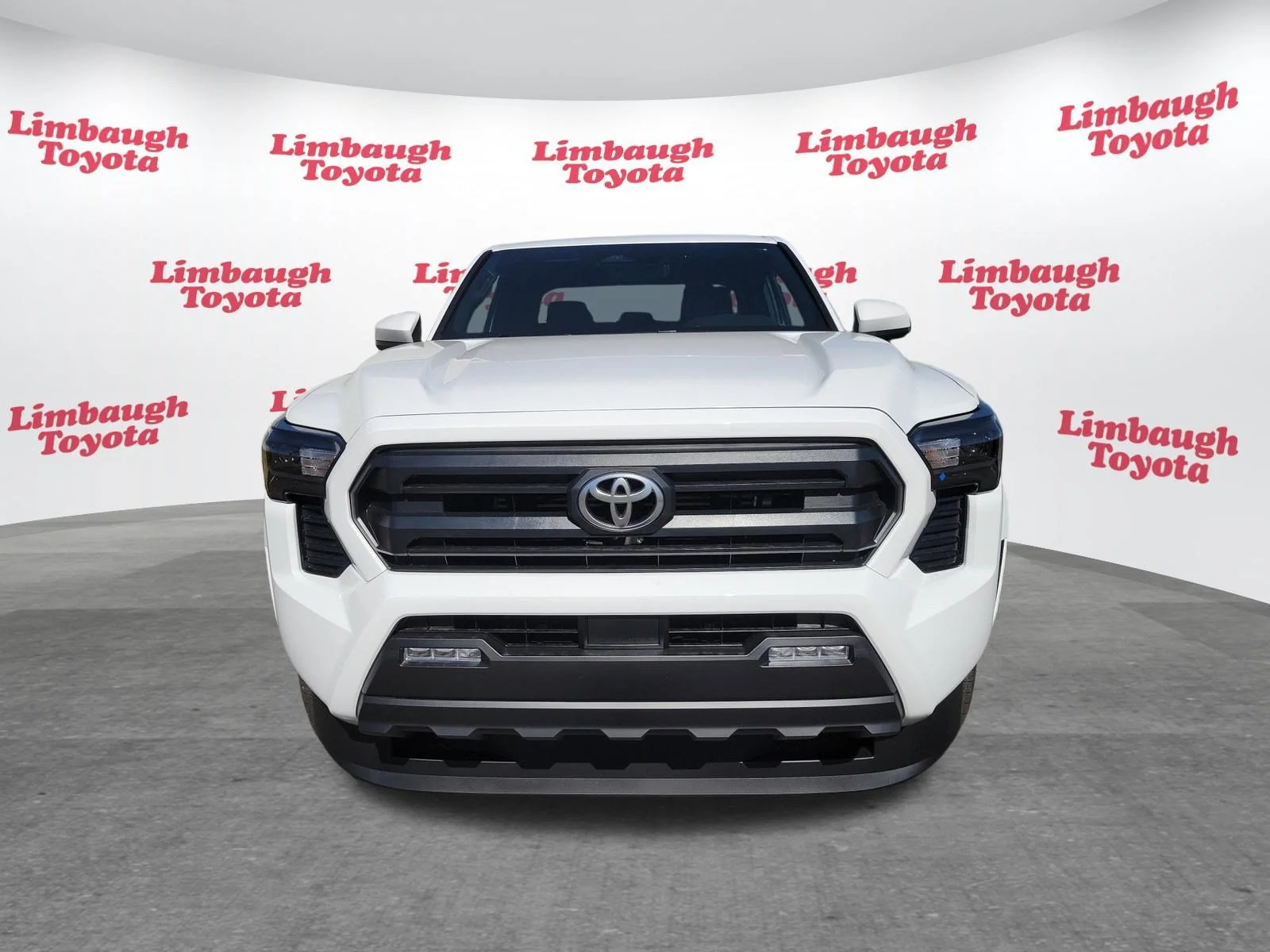 New 2026 Ice Toyota SR5 image 13