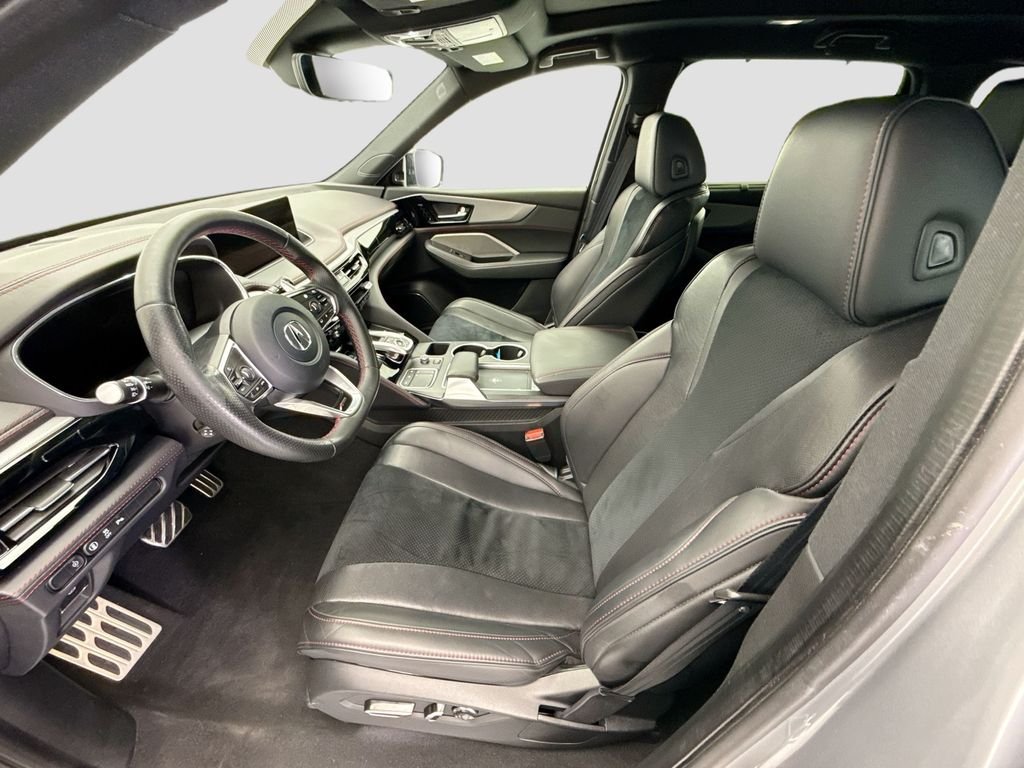 Used 2023 Lunar Silver Metallic Acura A-Spec image 18
