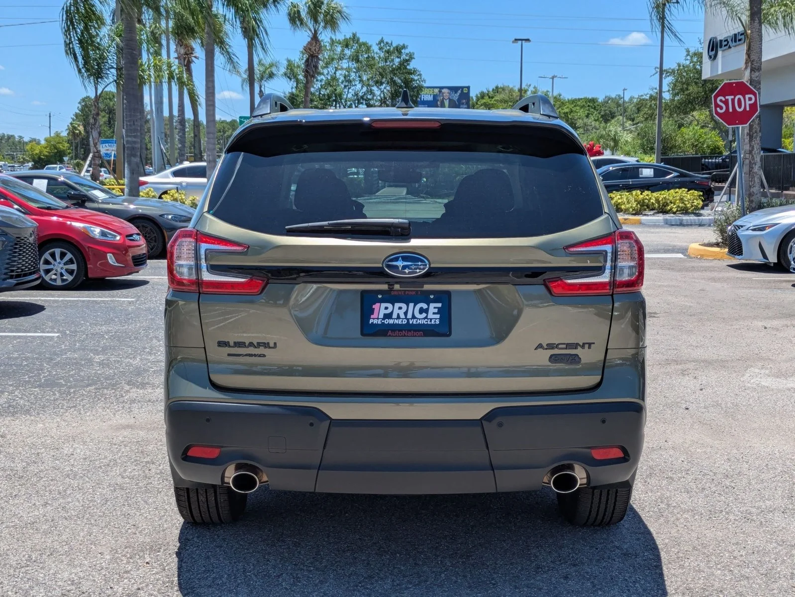 2025 Subaru Ascent Onyx Edition-Premium - Photo 7