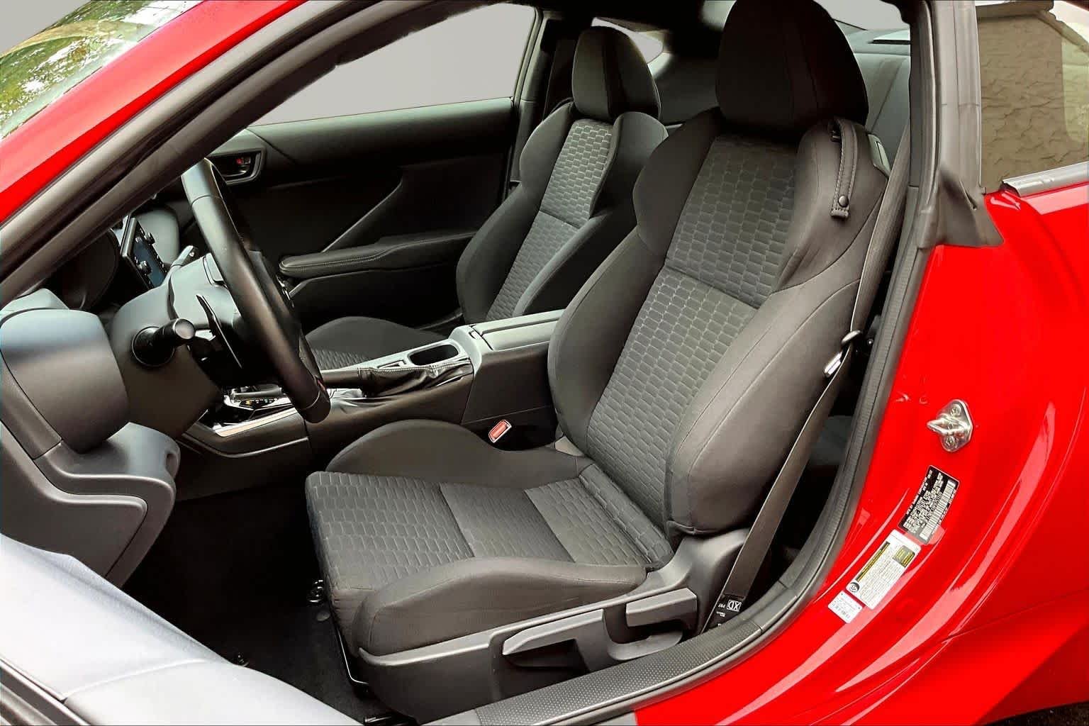 Used 2023 Track bRed Toyota  image 8