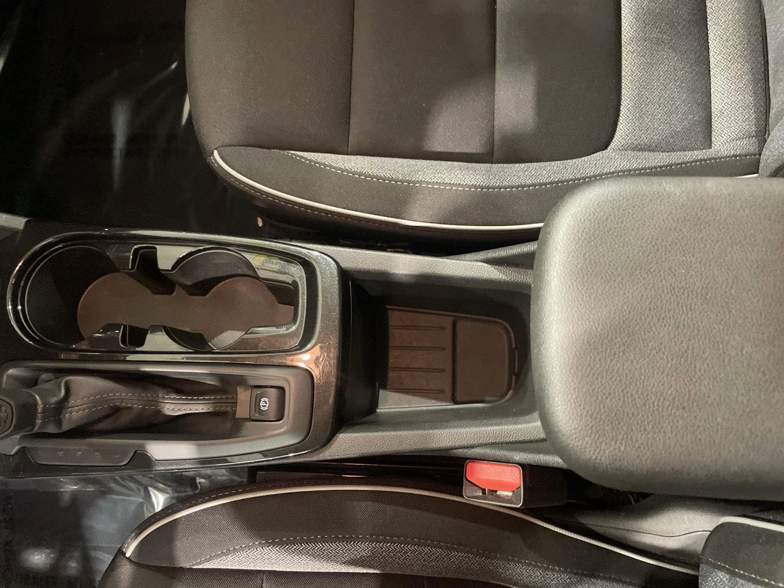 Used 2022 Summit White Chevrolet LT image 28