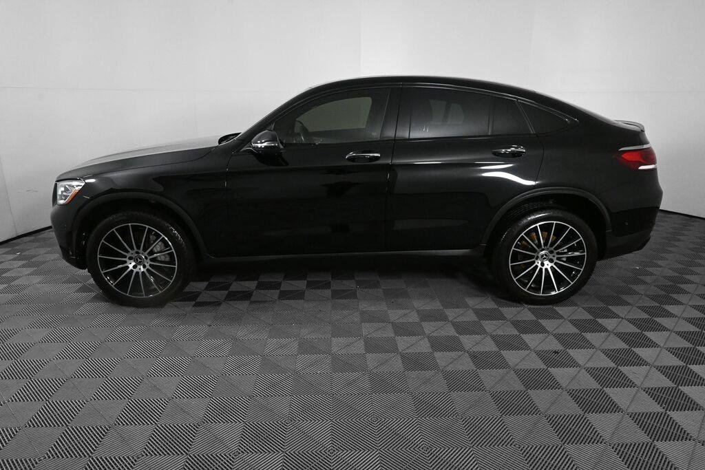 Certified Used 2023 Black Mercedes-Benz GLC 300 image 3