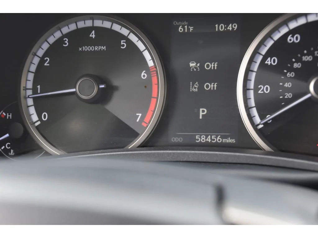 Used 2020 Ultra White Lexus F SPORT image 19