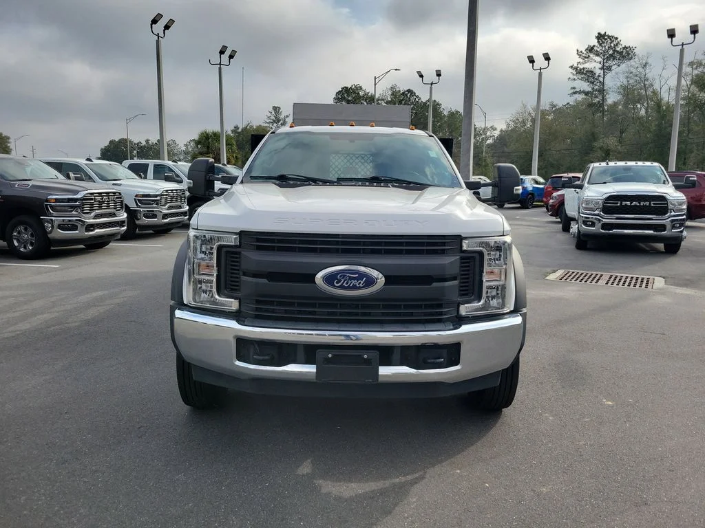 2019 Ford F-550 Super Duty Chassis Cab XL - Photo 6