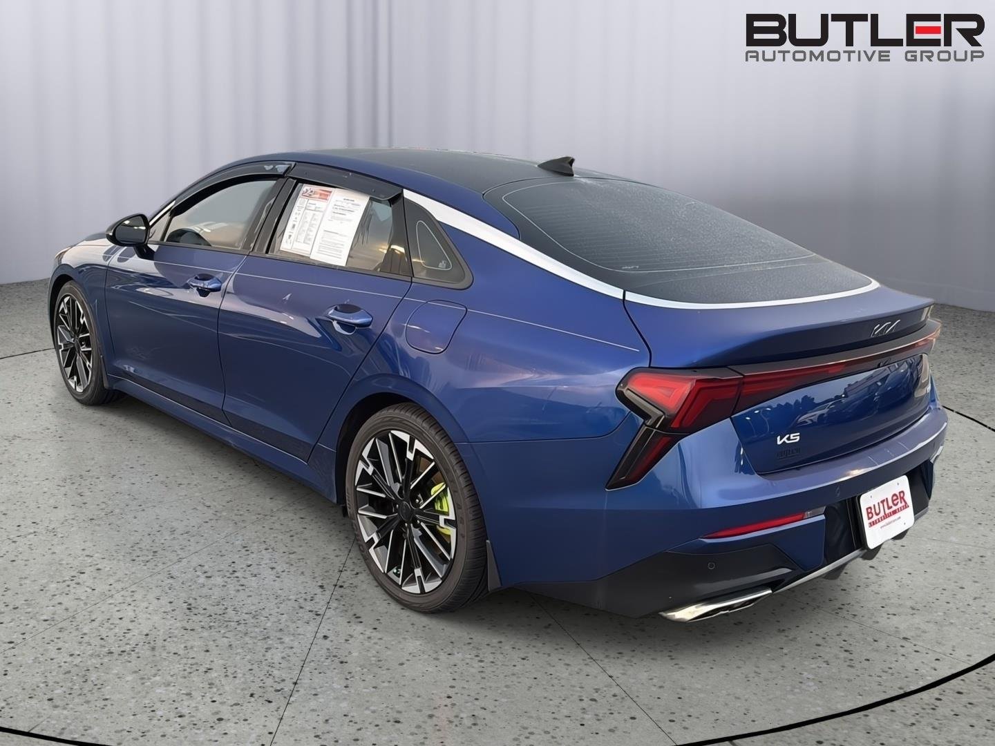Used 2025 Yacht Blue Kia GT image 4