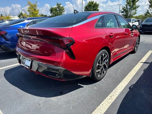 Certified Used 2025 Red Kia EX image 4
