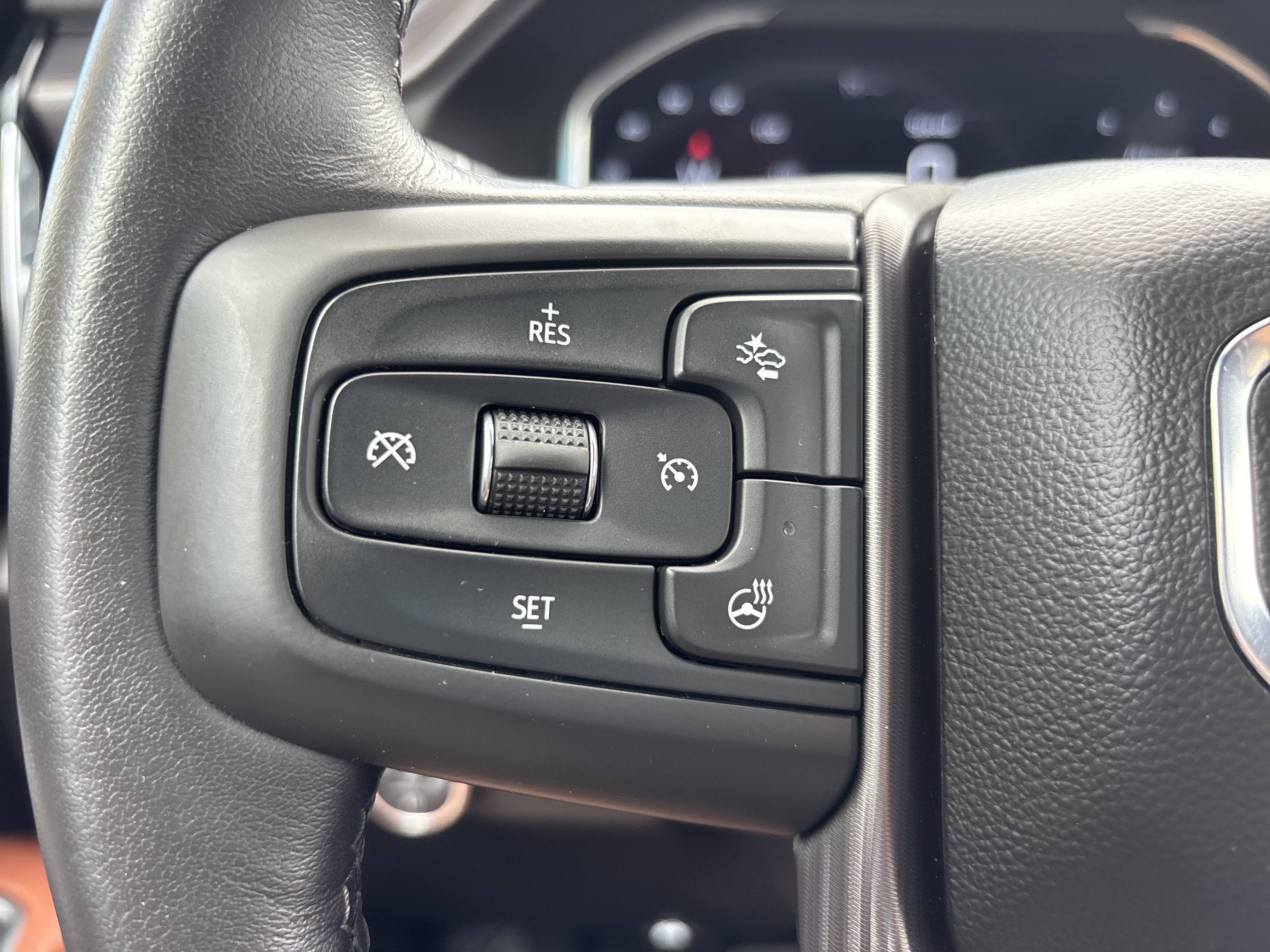 Used 2025 Sterling Metallic GMC Denali Ultimate image 33