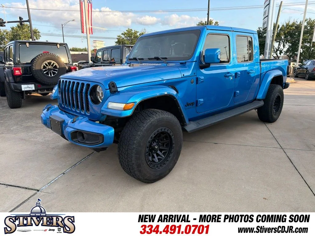 Used 2022 Blue Jeep Overland image 5