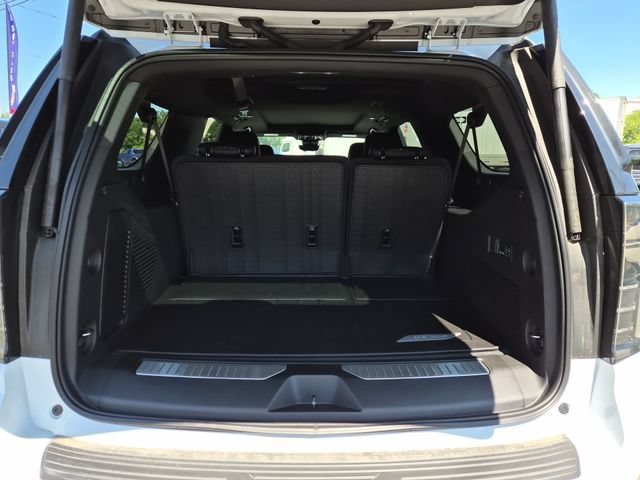 2026 Chevrolet Suburban High Country - Photo 21
