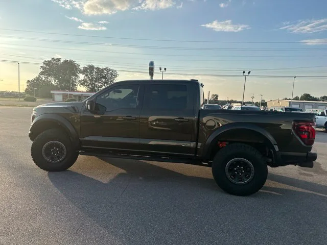 Used 2024 Green Ford Raptor image 28