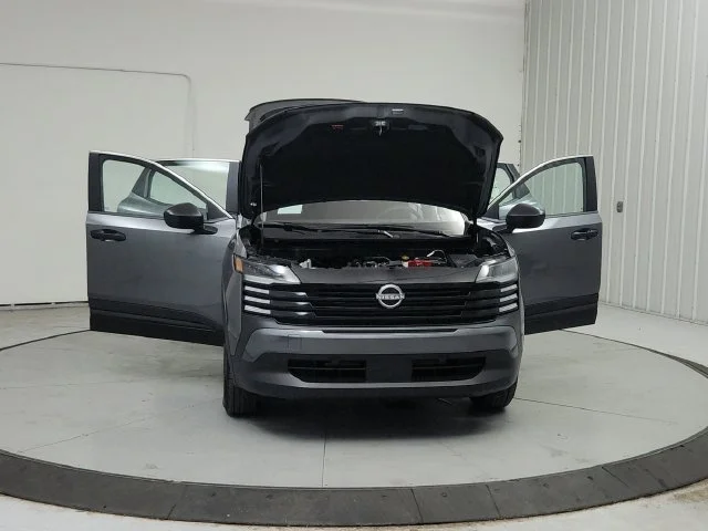 New 2027 Gray Nissan S image 11