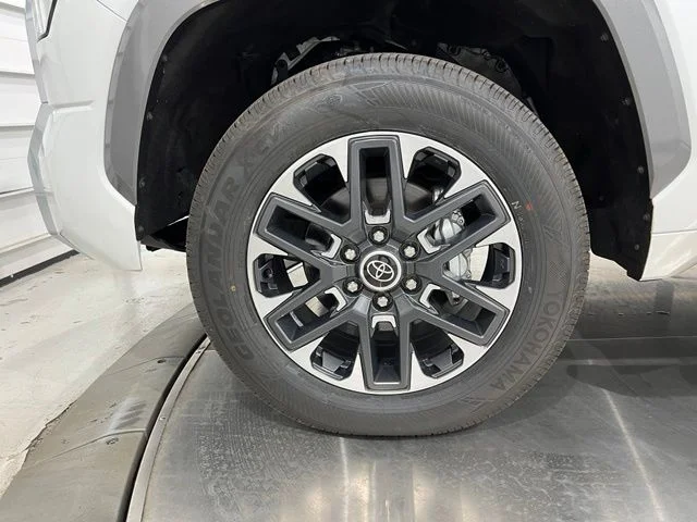 Used 2023 Pearl Toyota Limited image 17