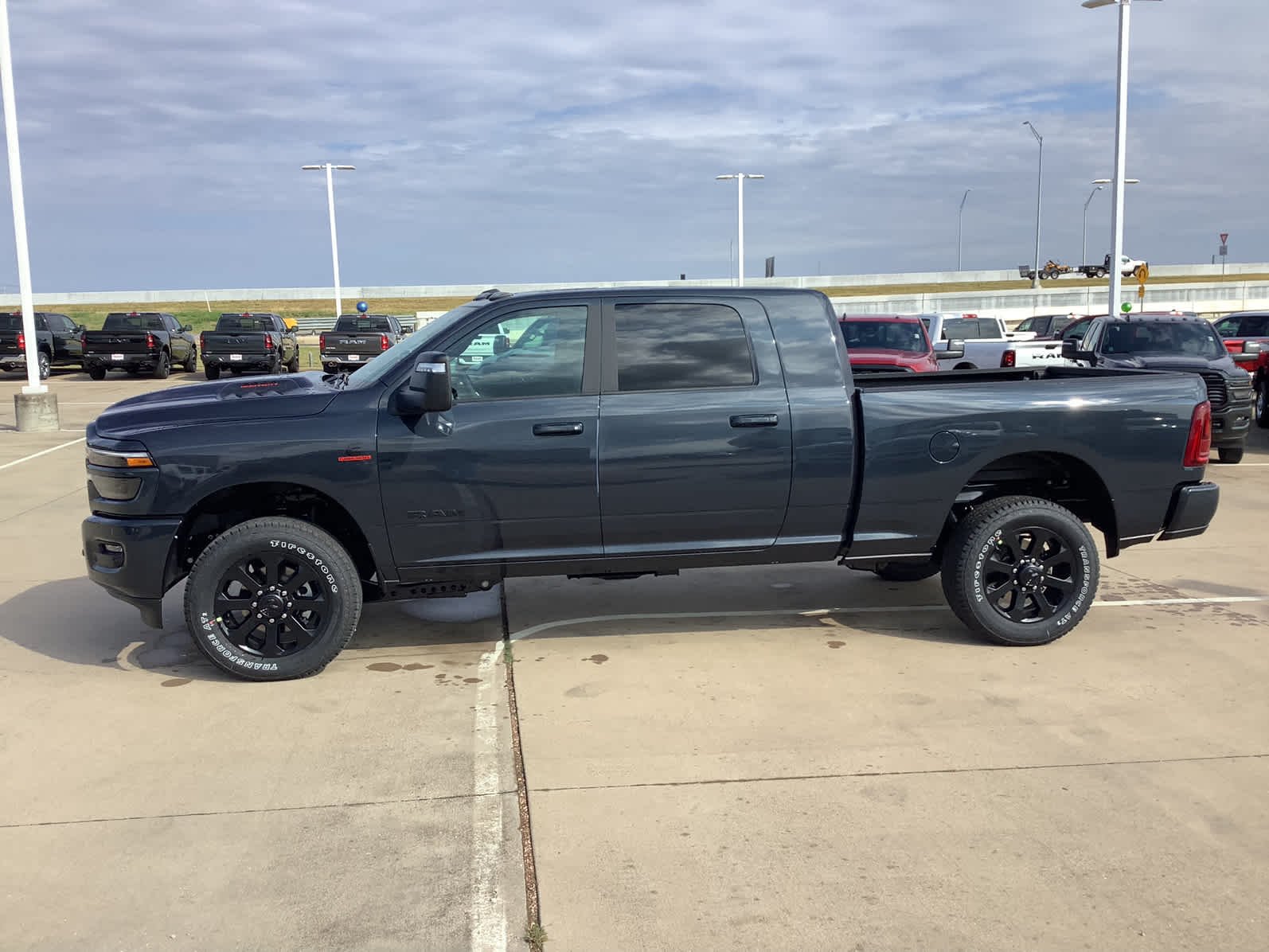 2026 RAM 2500 Laramie - Photo 14