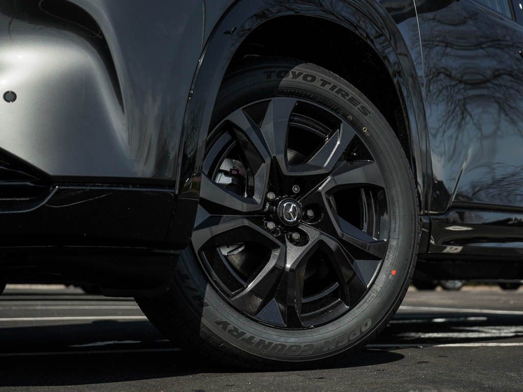 New 2026 Machine Gray Metallic Mazda 2.5 S Premium Plus AWD image 6