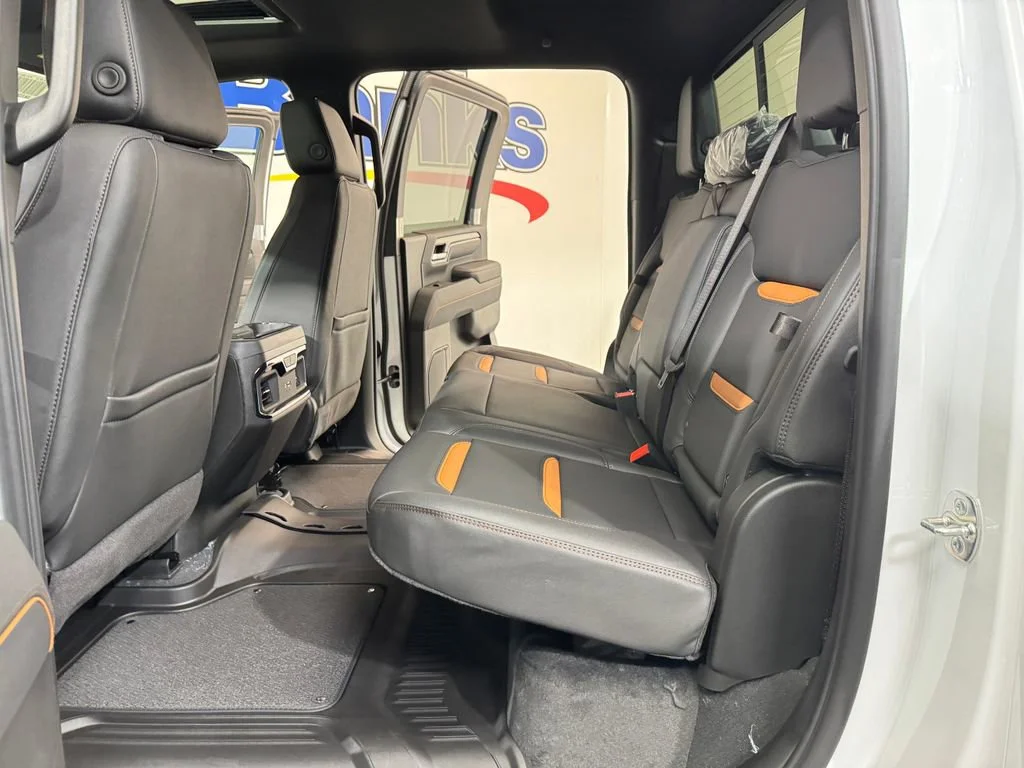 New 2026 Summit White GMC AT4 image 15