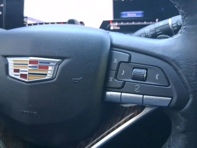 Used 2023 Crystal White Tricoat Cadillac Premium Luxury image 11