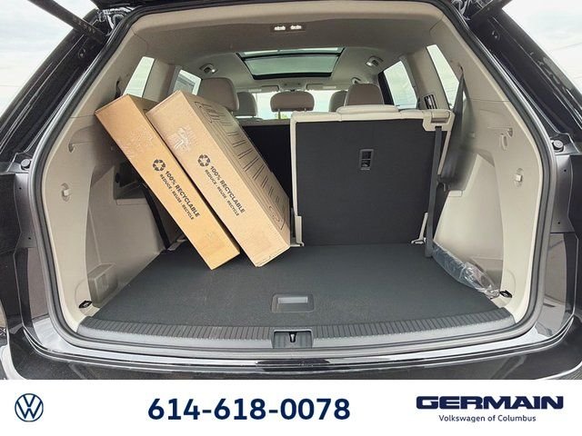 New 2026 Deep Black Pearl Volkswagen 2.0T SE w/Technology image 14